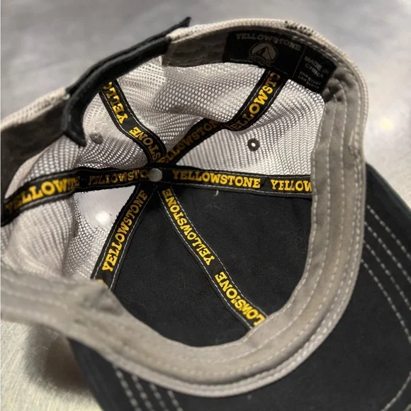 Yellowstone Dutton Ranch Black Cap - Picture 3 of 3